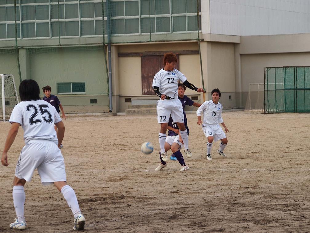 三原キャンパスサッカー部が広島県学生サッカーリーグにおいて初優勝しました 県立広島大学