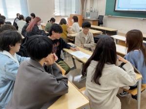 地域産業コース情報学分野就職懇談会2023写真3