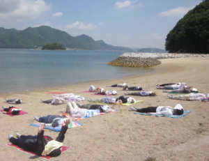 過去の海浜セラピーの様子