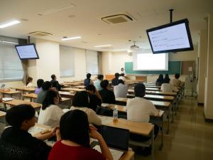 令和7年度情報マネジメント専攻教員発表会画像1
