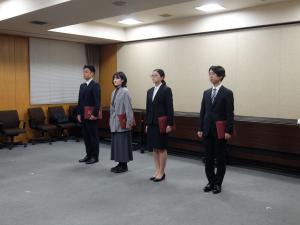 様子