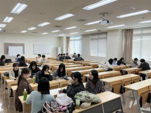 就職進学懇談会2025写真2