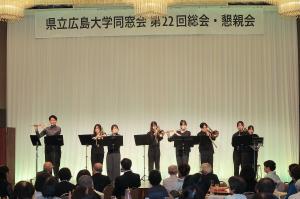 学生余興