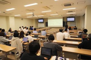 情報マネジメント専攻ET修論発表会2026写真1