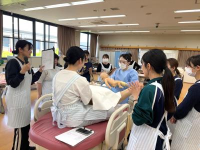 分娩介助技術デモンストレーション2026④