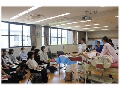 助産学専攻科オープンキャンパス2026 分娩介助を見てみよう14