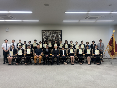三原キャンパス学生表彰の写真