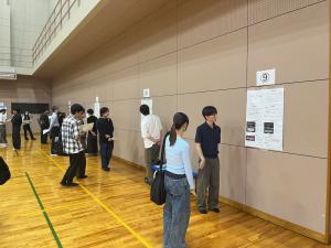2026年度卒業論文中間発表会写真3