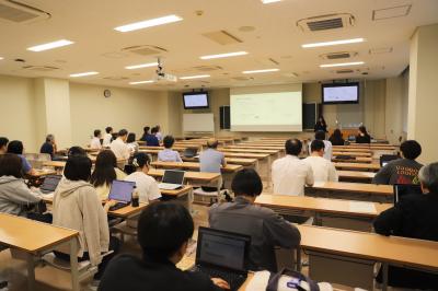 情報マネジメント専攻ET修論発表会2026写真1