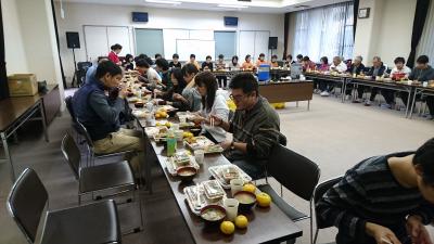 昼食