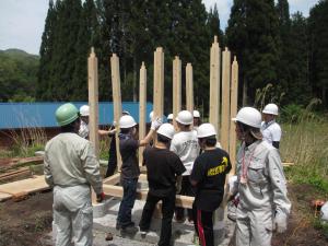 アサヒの森小屋づくりの途中経過