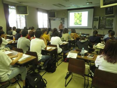 病害虫防除の講義（奥教授）