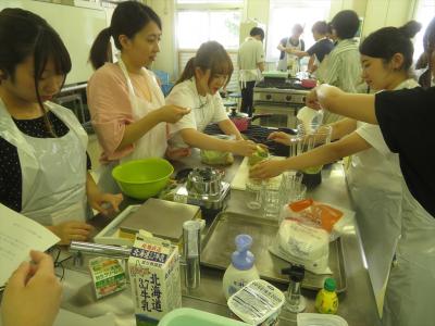 食品加工　メロン(b班）