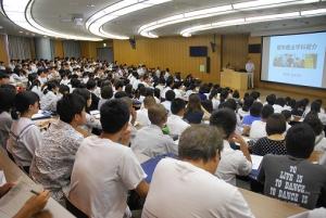 昨年度の学科紹介・模擬講義の様子