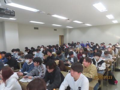 熱心な聴講