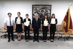 学生表彰の様子