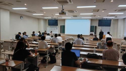 学会の様子