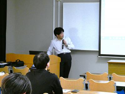 専攻長説明の様子