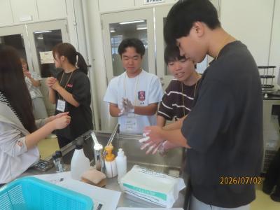 手洗い1